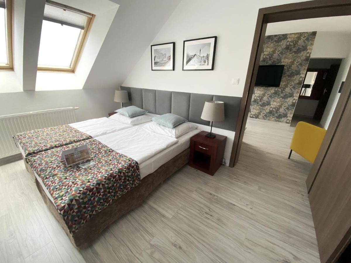 Hotel Srebrna Góra מראה חיצוני תמונה